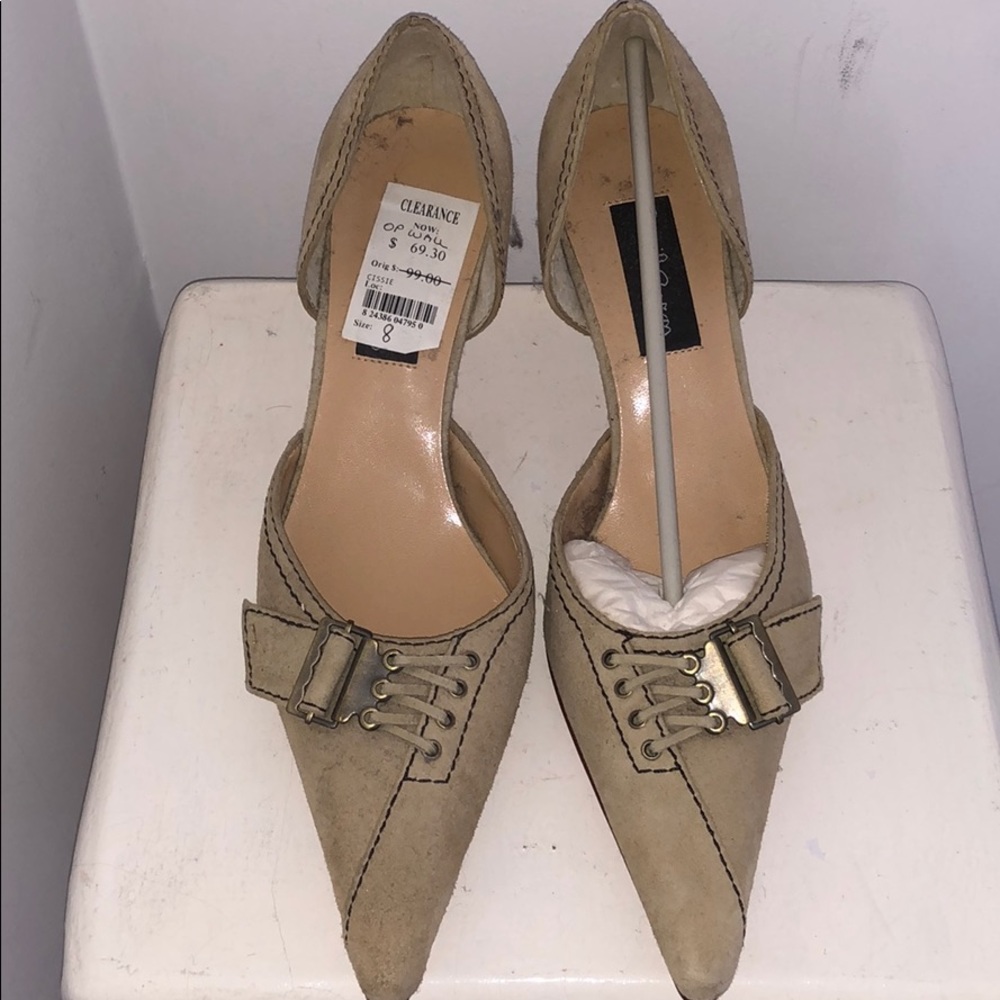 David Aaron buckle heel